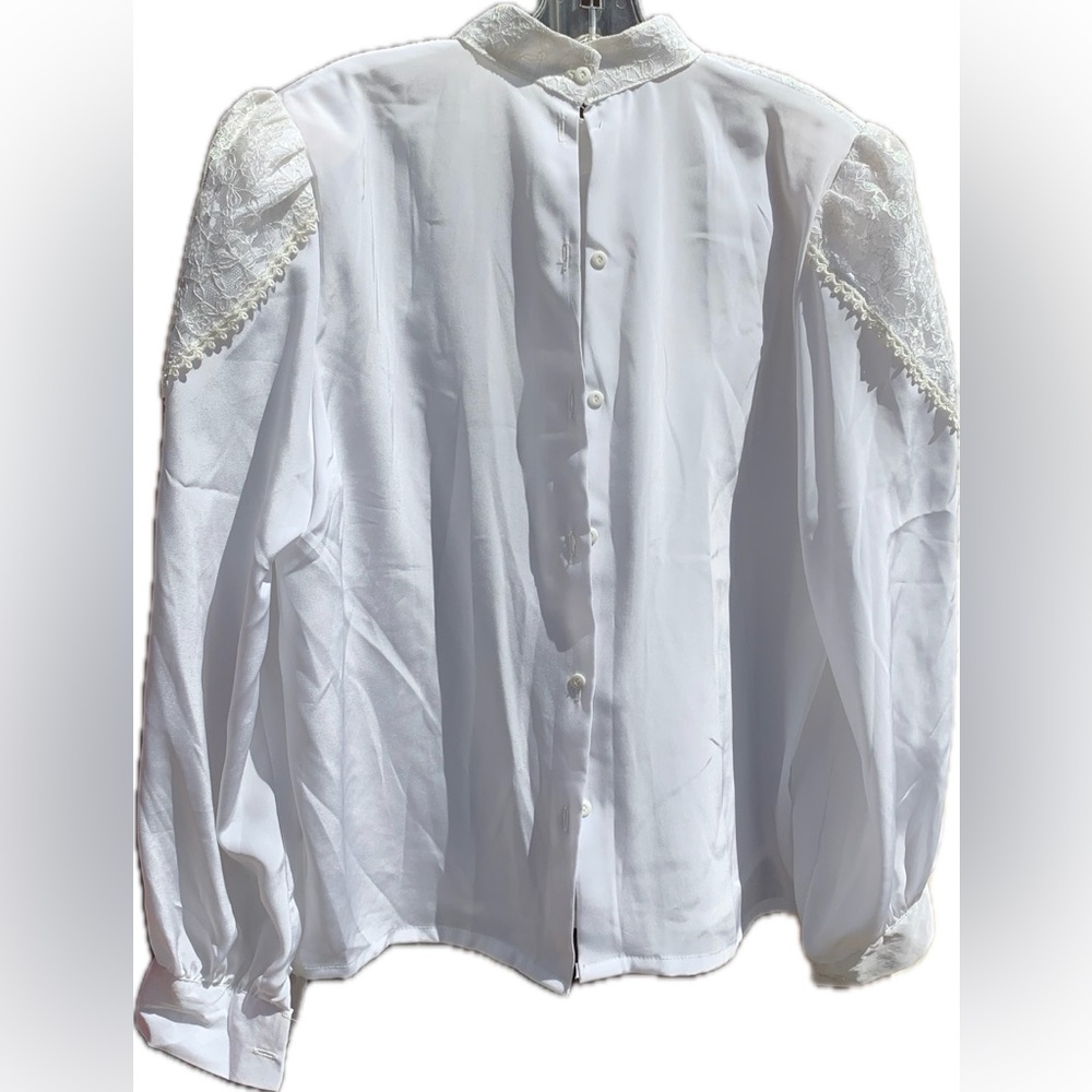 Vintage 90s off white beaded lace Victorian blouse - Picture 4 of 10